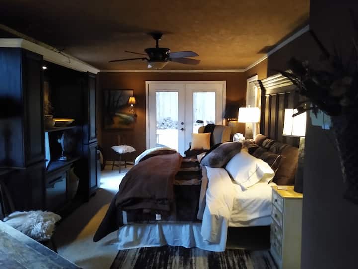 Chumba cha kulala cha Woodlands king