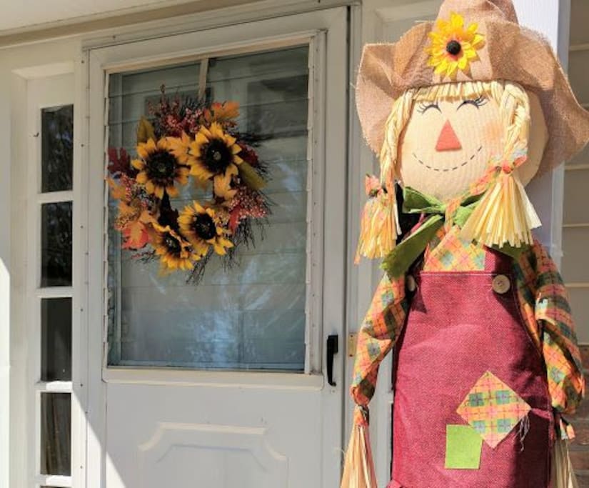 Gorgeous foliage, spooktacular Halloween adventures, delicious fresh food, and so much more bring Hunterdon County to life in the fall. With so much to do, bookmark our home this fall to make sure you don’t miss out on any of the fun!