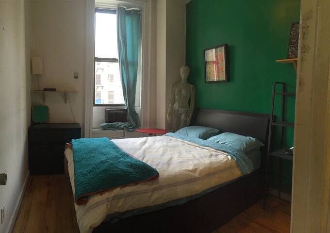 Stay in The Heart of NYC