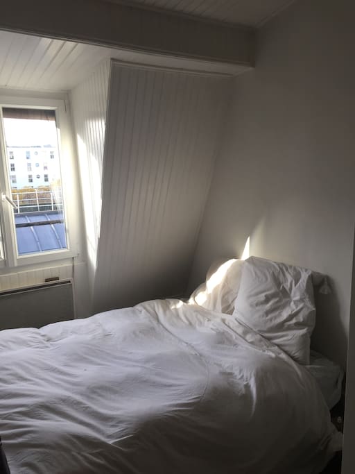 Comfy bed