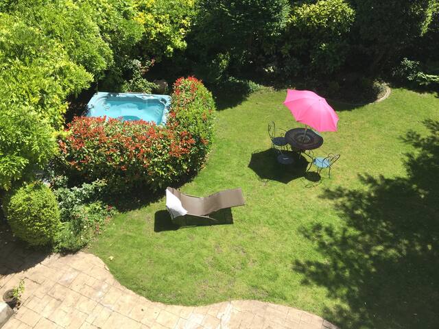 Magnificent 19th century house in Lyon’s center gallery image 4