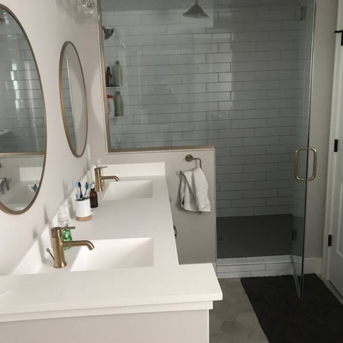 Master Bath/Steam Shower