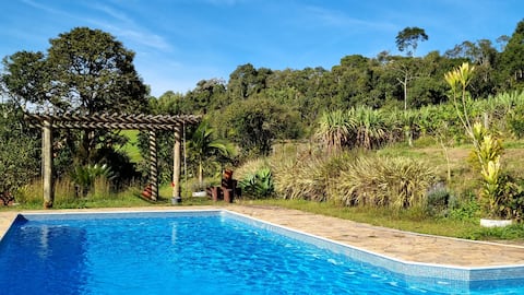 Top Airbnb: come and enjoy the beauty of flowers and nature in Mogi Das Cruzes