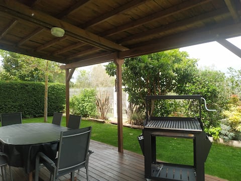 Golf Apartment with Garden