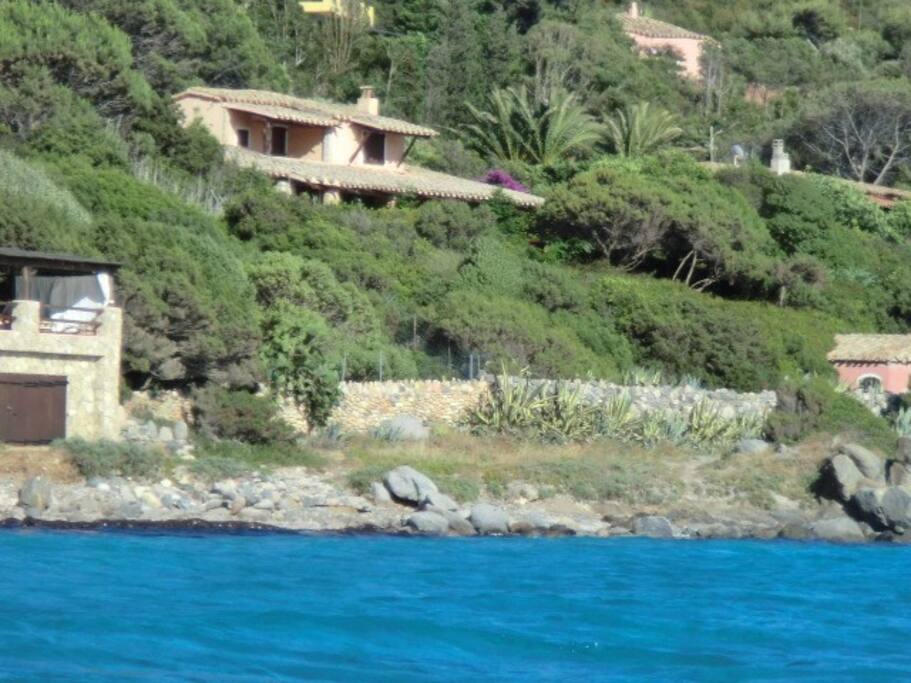 Proximité immédiate de la mer