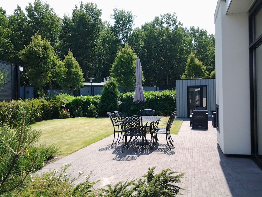 private garden with big terrace