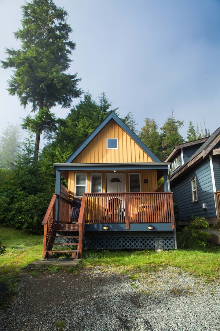 Surf Haven Lofted Cozy Cabin Minutes to Beach Cabins for Rent in Ucluelet, British Columbia