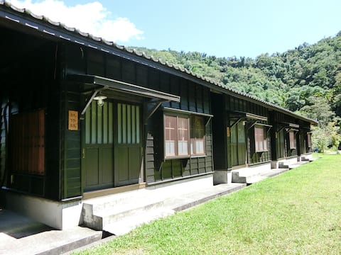 Sun Moon Lake Meijuku - Shirisha Quadruple Cabin