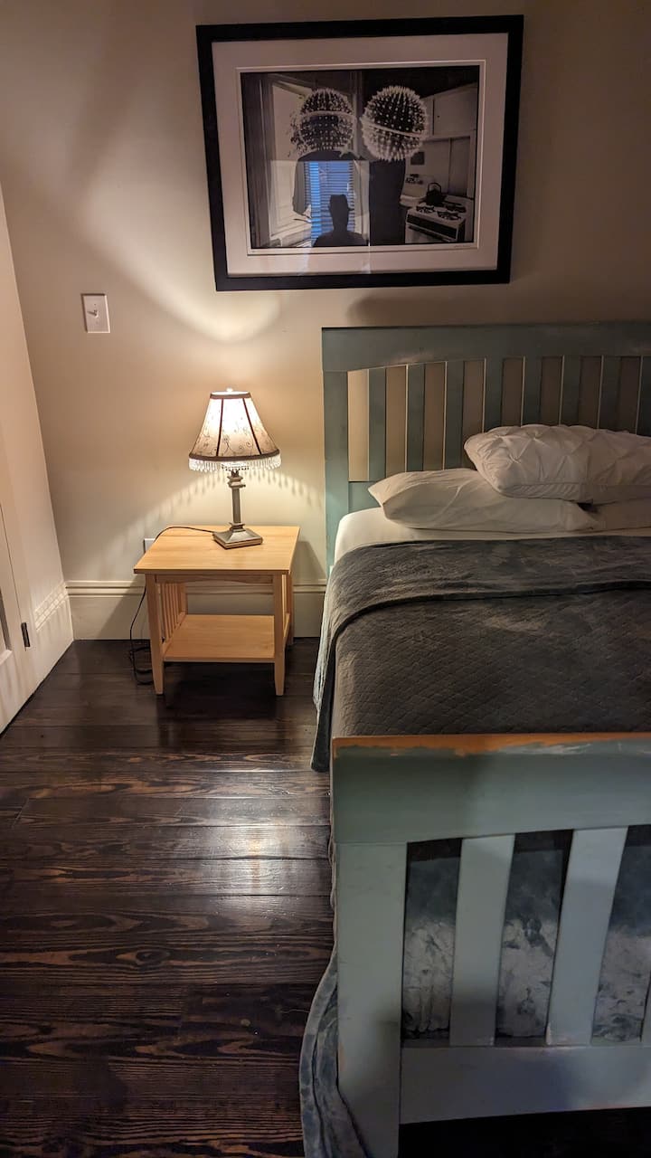 საძინებელი 1