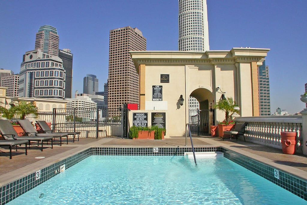 1 of 2 Rooftop Pools w/ AMAZING City Views. Truly in the heart of DTLA!