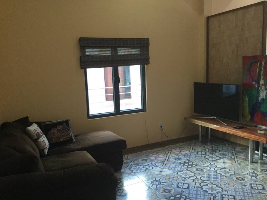 Salon & TV