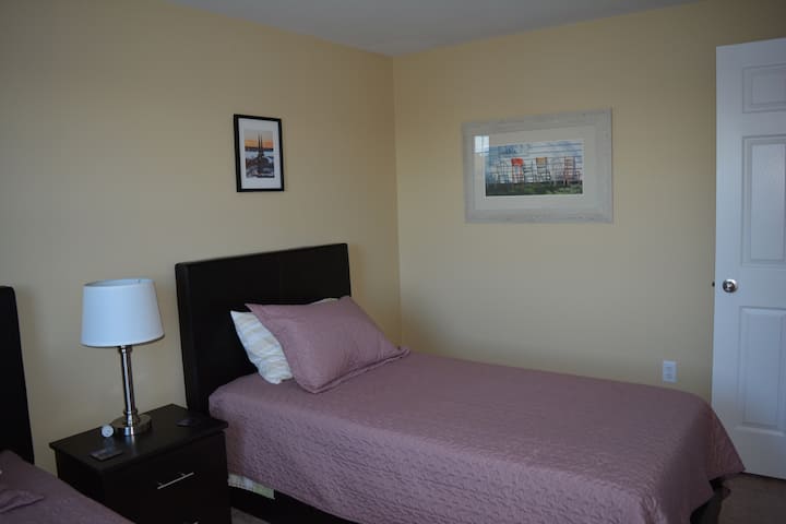 غرفة النوم 2