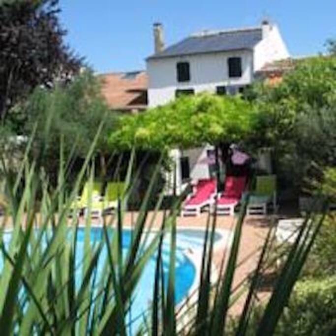Piscine sans vis à vis