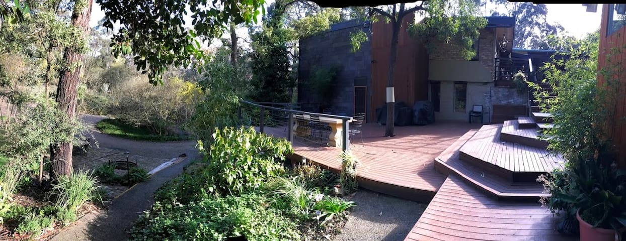 Beautiful Ballarat Retreats 3