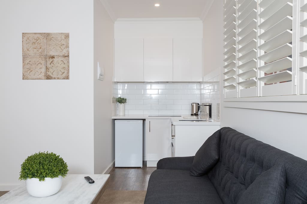 Studio Apartment Twin Queen