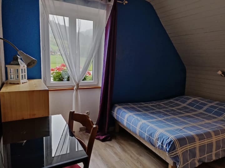 Chambre 2      lit 140