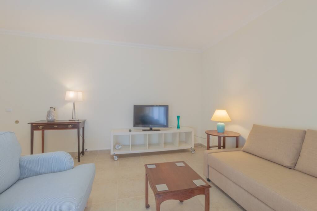 Sala Comum com sofá cama