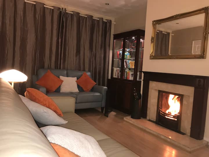 Longterm-near City, Airport,dcuniv,shops,highways - Ireland