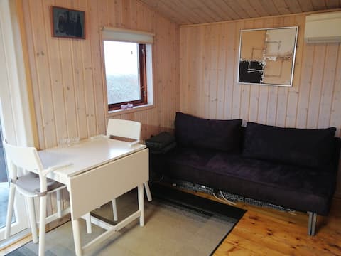 Beach huts (10 meters of private beaches)