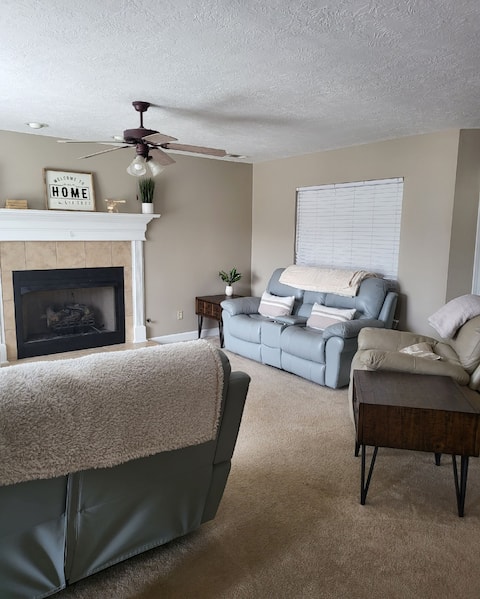 Cozy Home in Evans