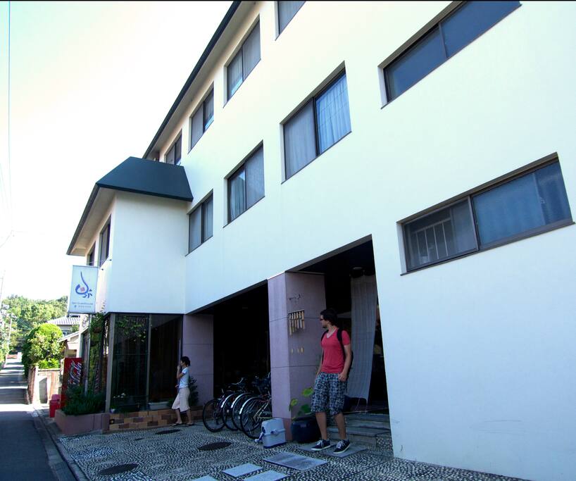 Building...