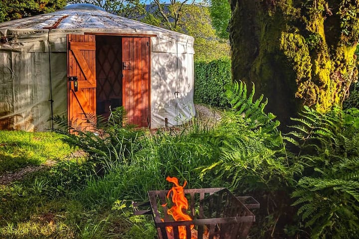Yurt Ennerdale Water, Lake District