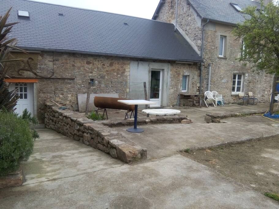 Terrasse avec barbecue