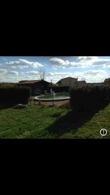 Vue jardin/piscine de la chambre parentale