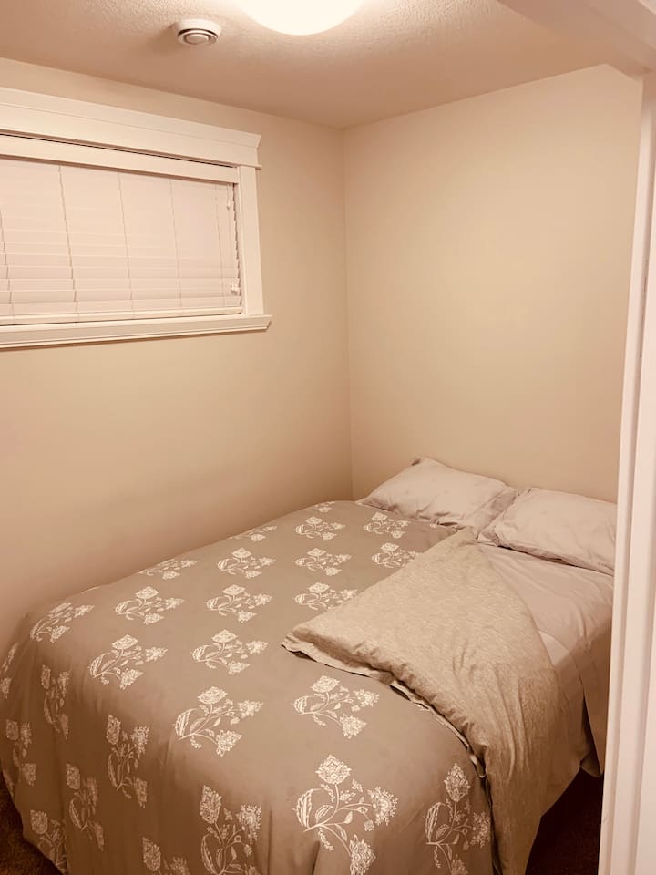 חדר שינה מס '2 מיטת קווין