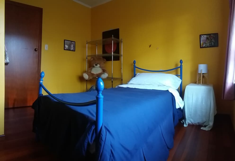 The Yellow Room. 1 Single Room