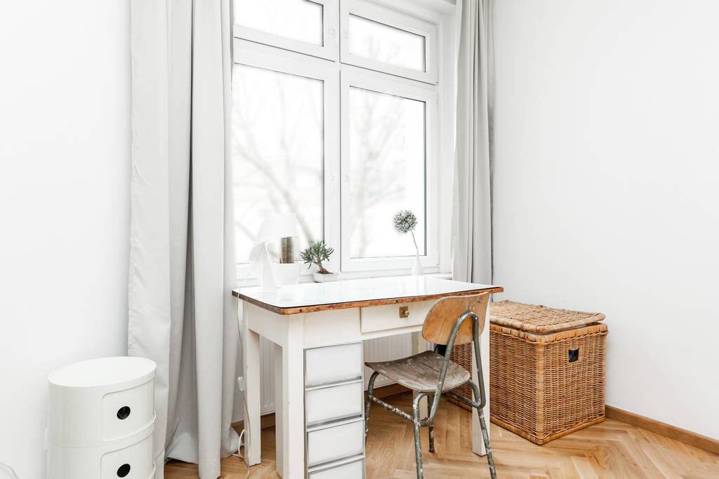 desk in bedroom 1