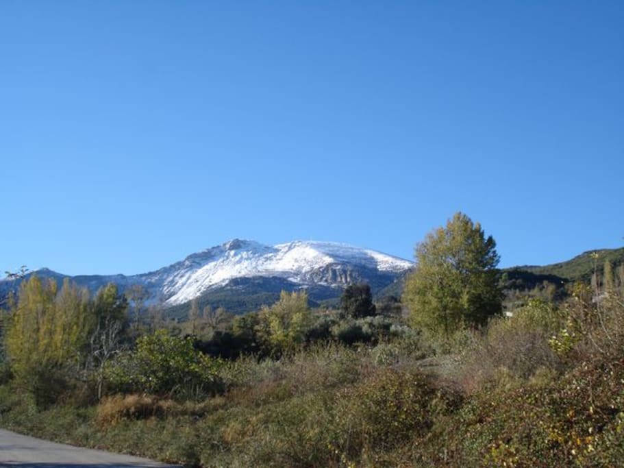 Almadén nevado