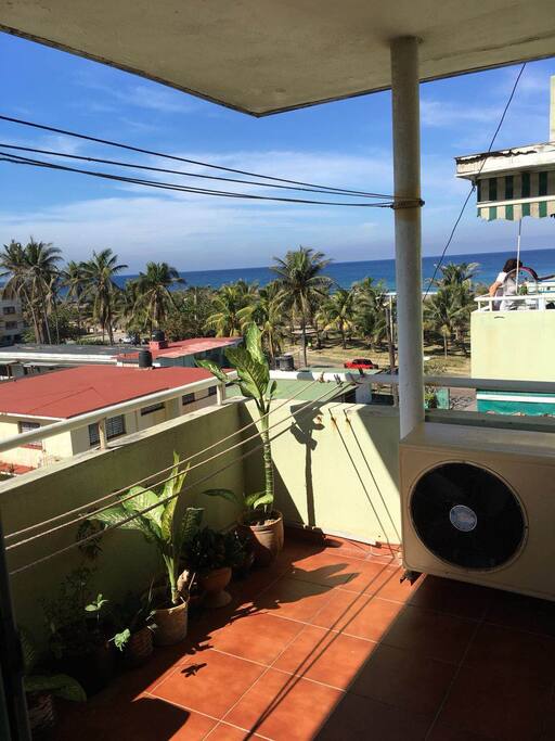 Enjoy the sea view on the balcony and watch the sun fall.