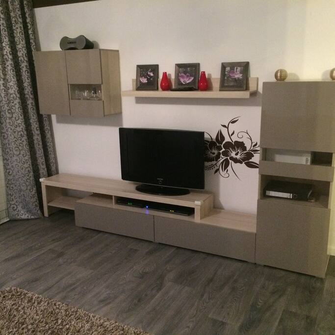 TV