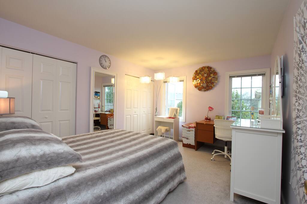This spacial room is rented separately if needed