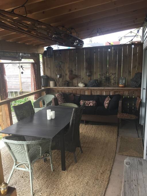A quiet retreat overlooking back yard