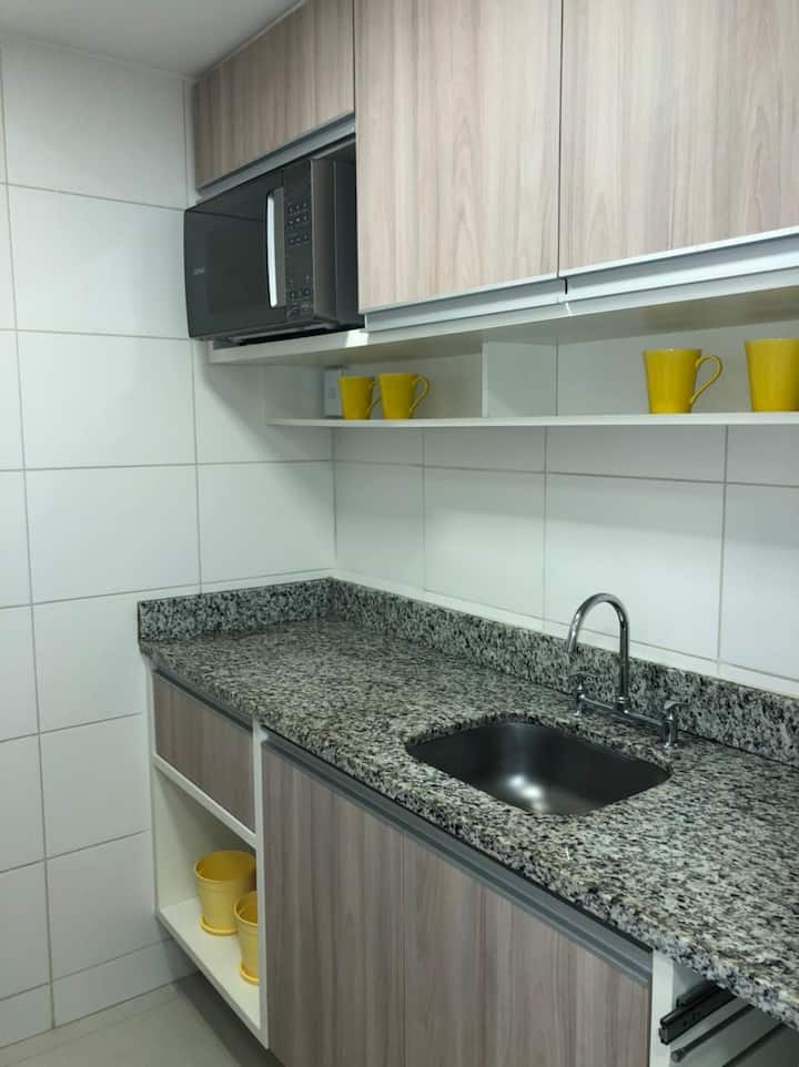 Suíte Com Garagem Para Home Office E Lazer - Recreio
