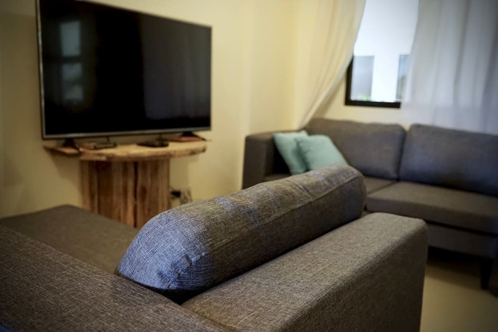 Lounge about and watch cable TV or surf the net using the well sped wifi