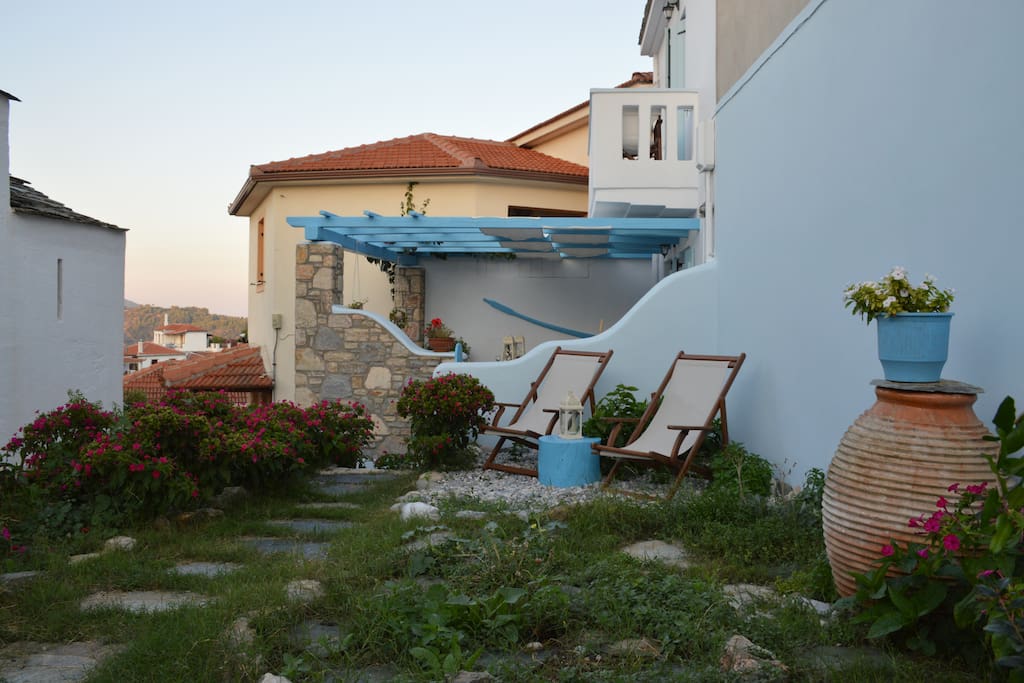 Garden Space.