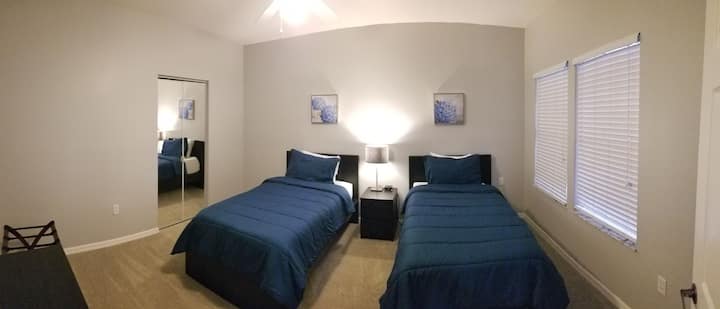 Segundo dormitorio con dos camas individuales