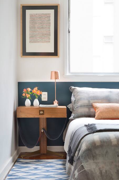 Bedroom with queen bed, 40" LED tv and air con