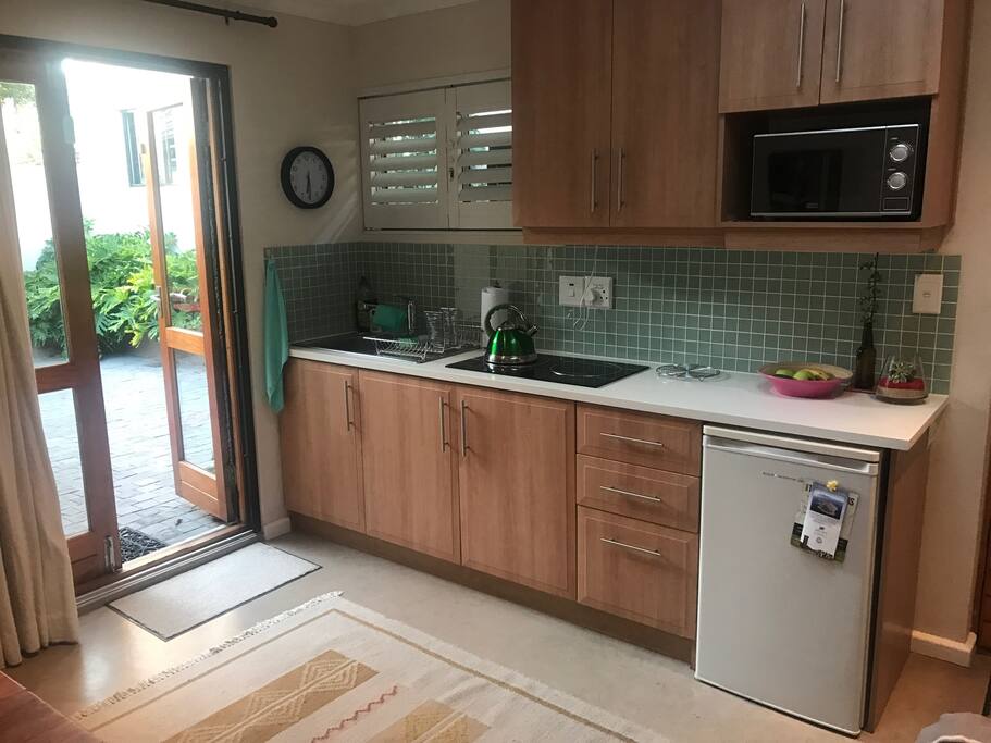Fully equipped, modern kitchen