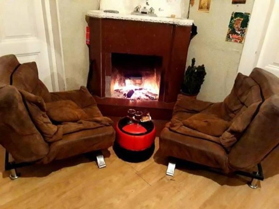 living room/ fireplace