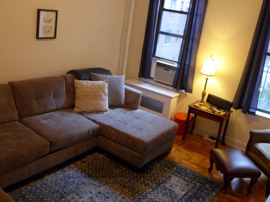 Check out this couch!!