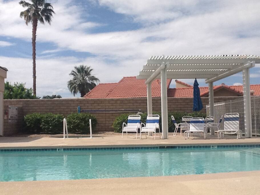 Indian Palms Country club- 2 Pools/ Hot tubs steps from our door, in Indian Palms Country Club.