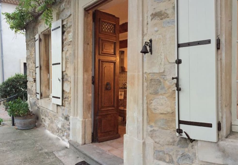 Entrance door