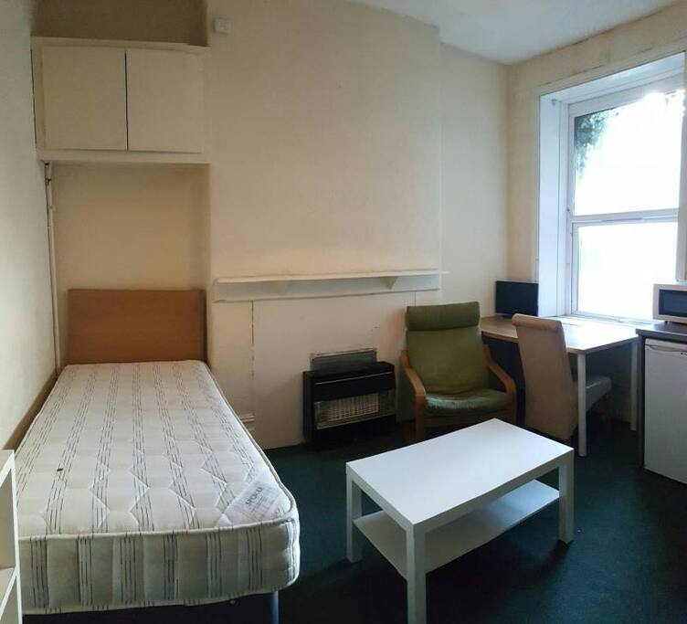 Single studio room