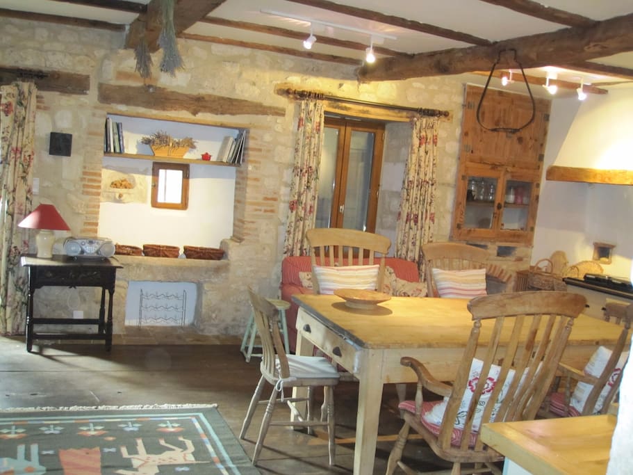 Spacious kitchen-diner