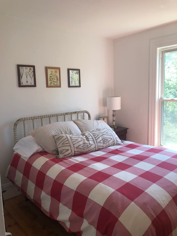 Chumba kamili cha kitanda