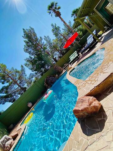 Luxury,Resort StyleHome,HeatedPoolOption,Las Vegas gallery image 4